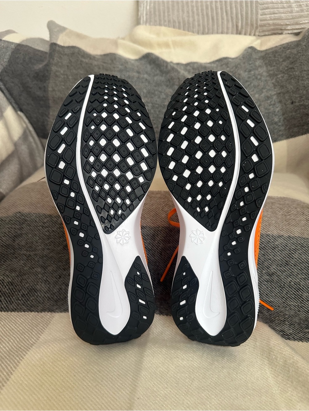 Nike Pegasus Air Zoom 41 Orange NEW - Picture 8 of 8